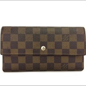 Louis Vuitton Damier Ebene International Trifold Wallet